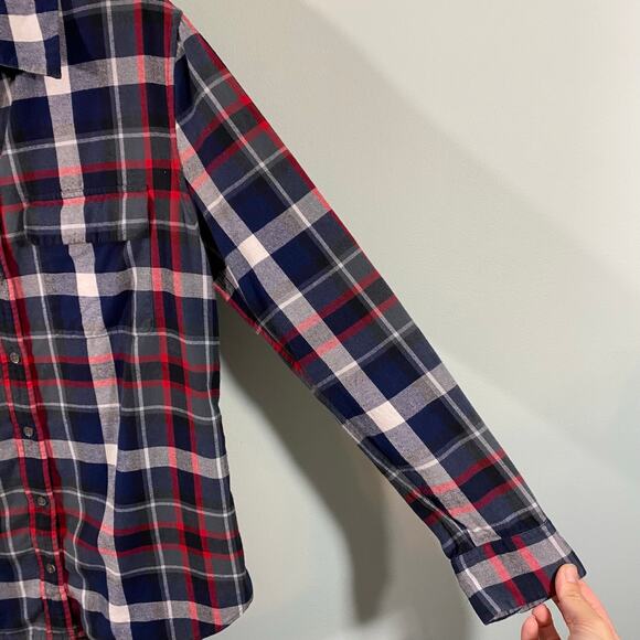 Equipment Women’s Red White and Grey Plaid Button Up Flannel Shirt Size S - Picture 6 of 9